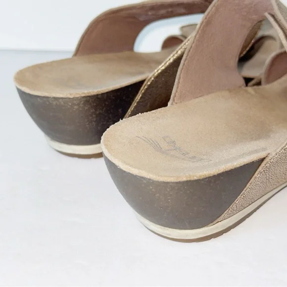 DANSKO Vienna Gold Metallic Sz 40/9 Gold Nappa Casual Slide Flip Flop Sandal - Picture 5 of 15